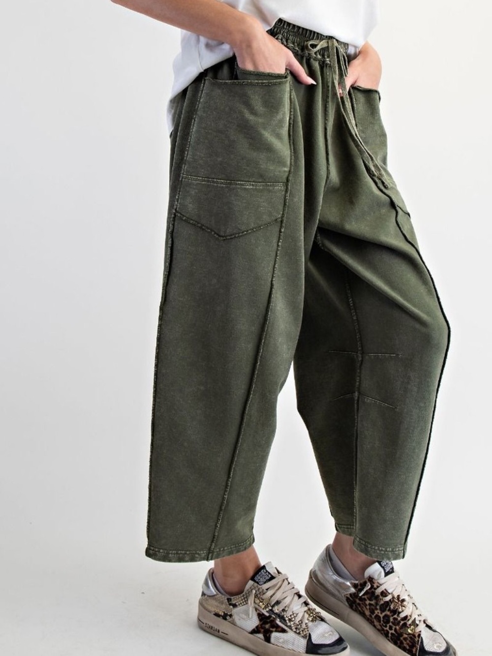 Easel Eryn Mineral Washed Terry Knit Barrel Leg Pants size large - Picture 3 of 5